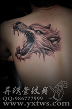 狼头纹身