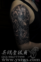 欧洲风格包臂纹身