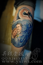 欧美彩色结婚照纹身