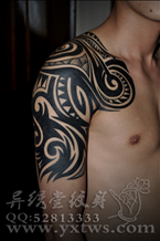 图腾半甲纹身