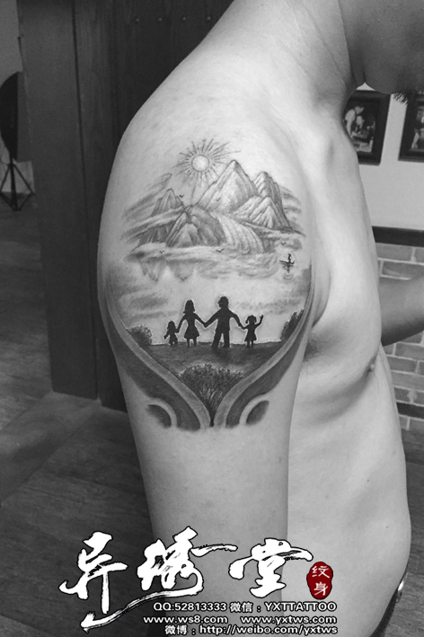 全家福照片纹身