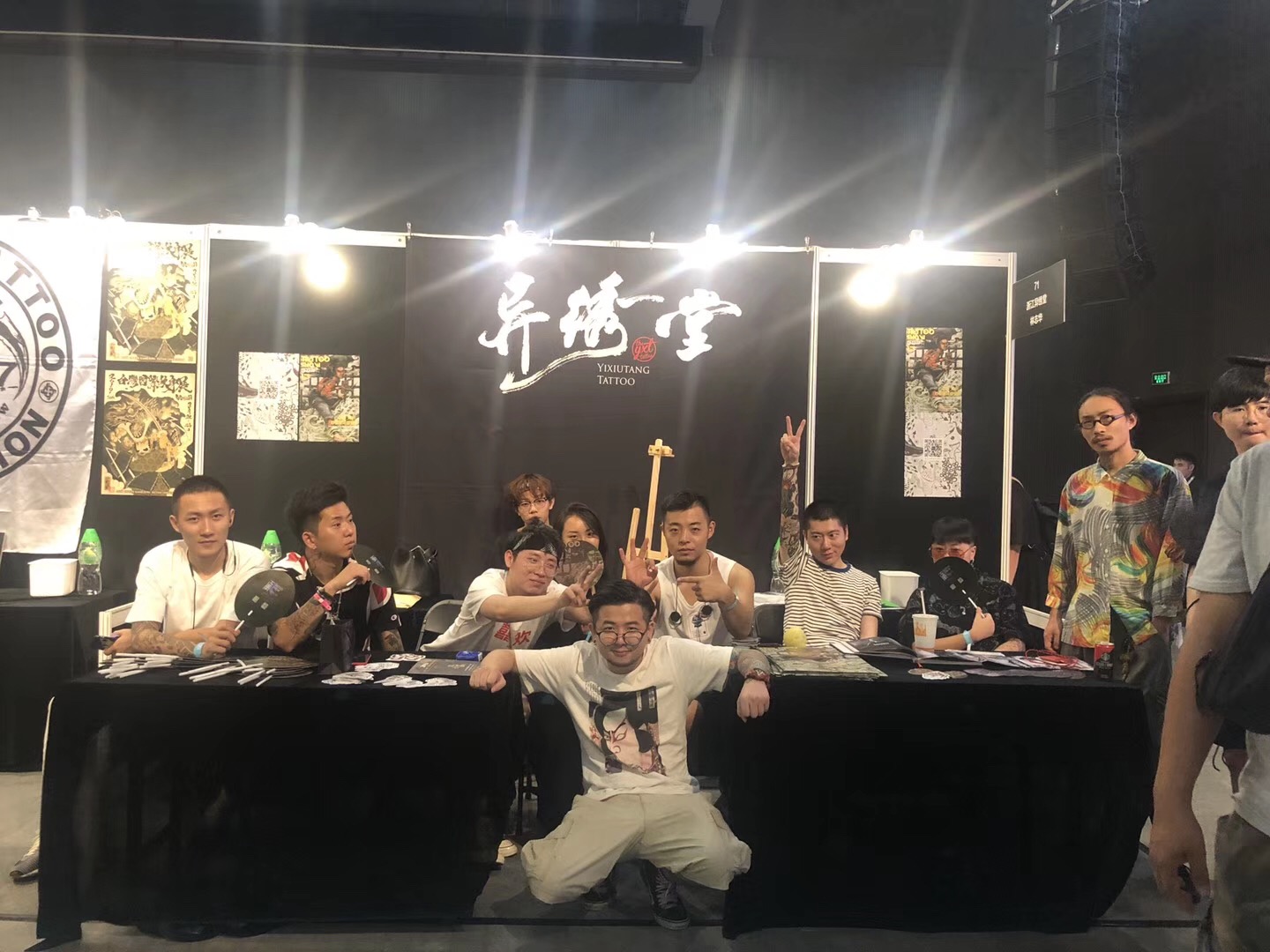 异绣堂上海展会合影