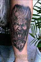 魔鬼石雕纹身