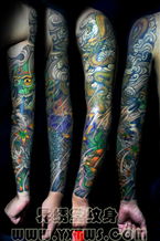 彩色花臂纹身