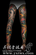 彩色龙凤花腿纹身
