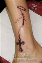 十字架纹身